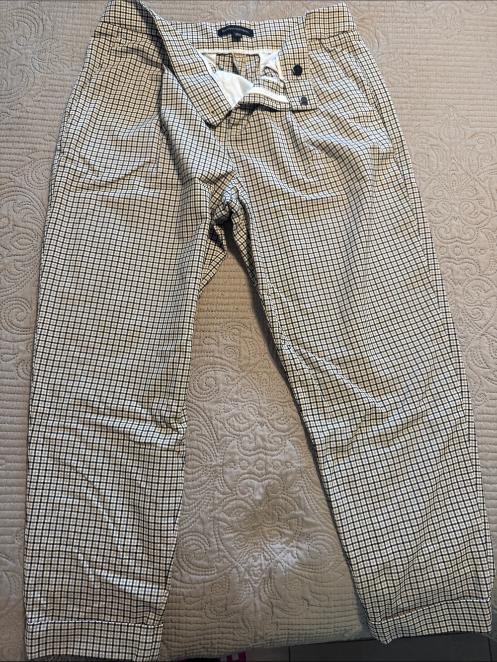 Banana Republic Women's Checked Trousers in Black and White